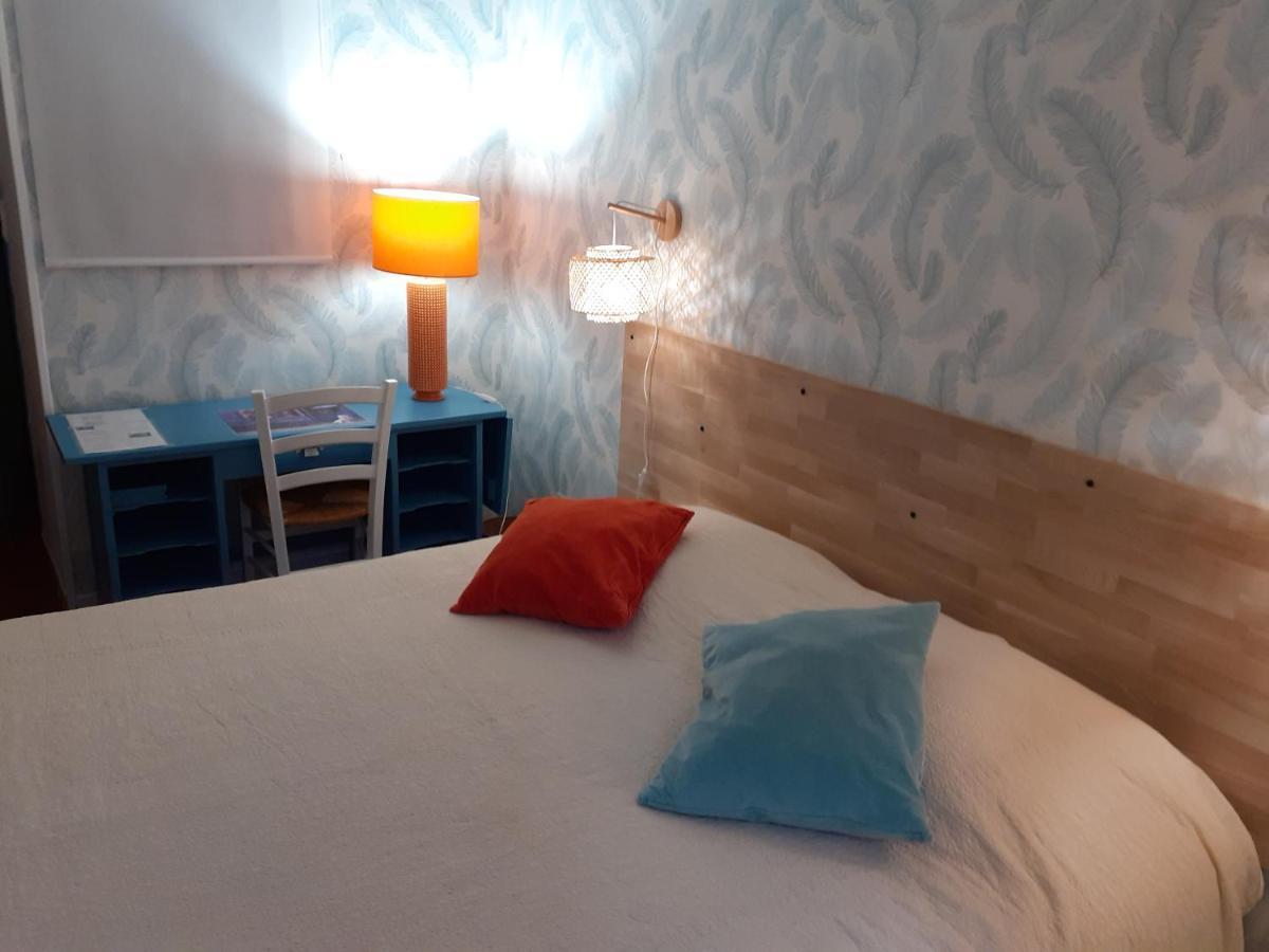 La Maison Bleue Sault-de-Vaucluse Bagian luar foto
